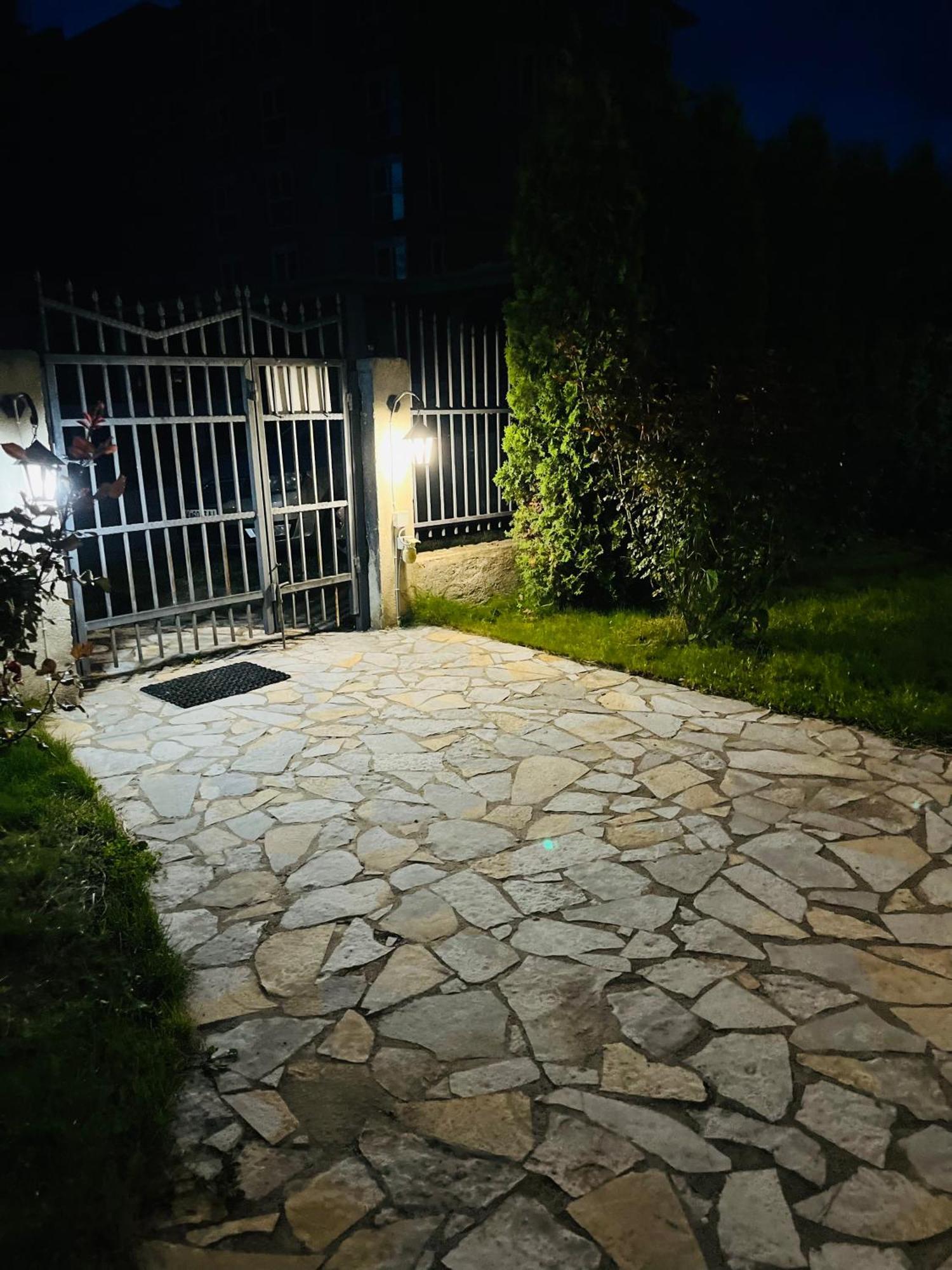 Lux Ohrid Apartment Bagian luar foto