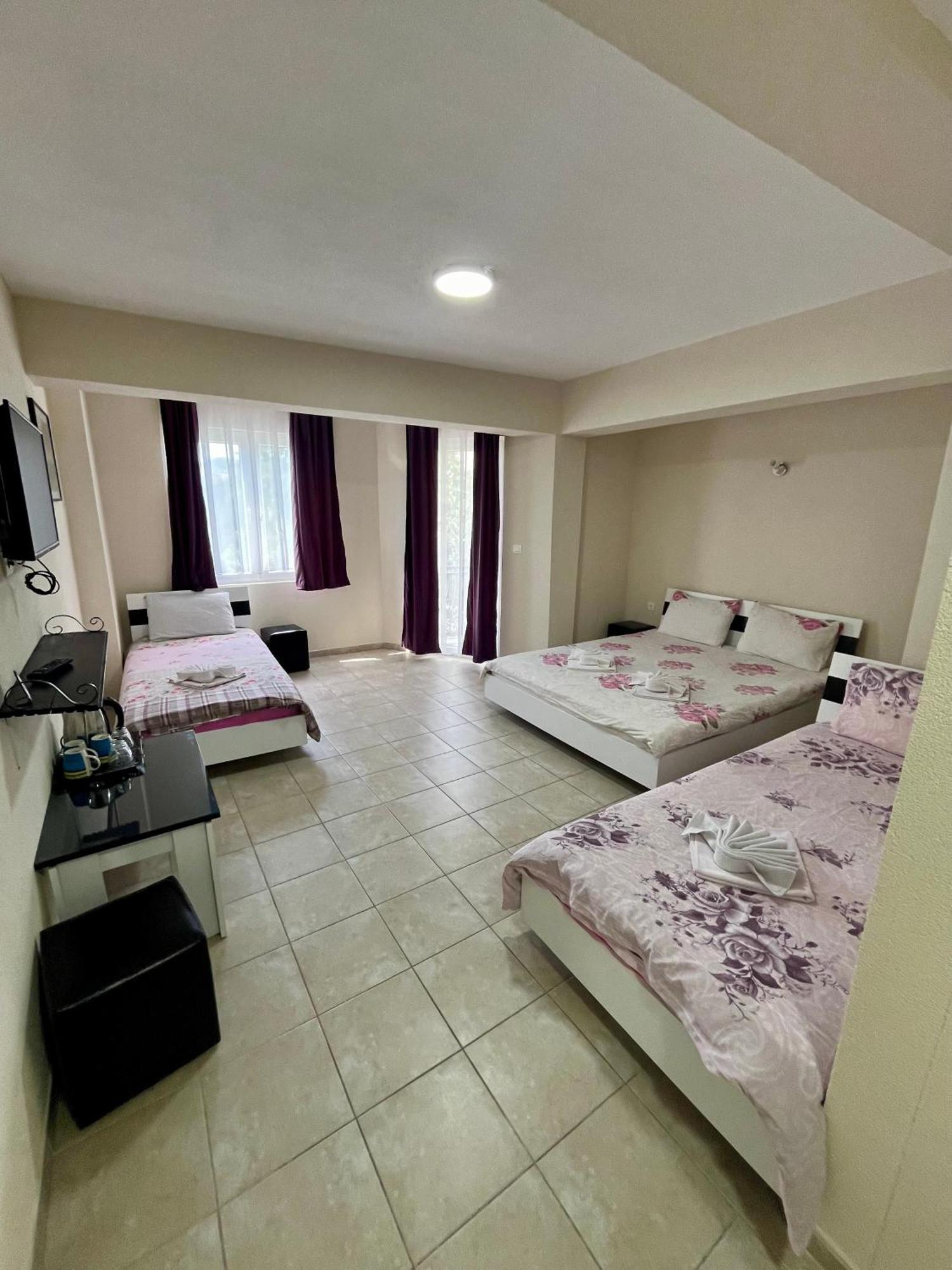 Lux Ohrid Apartment Bagian luar foto