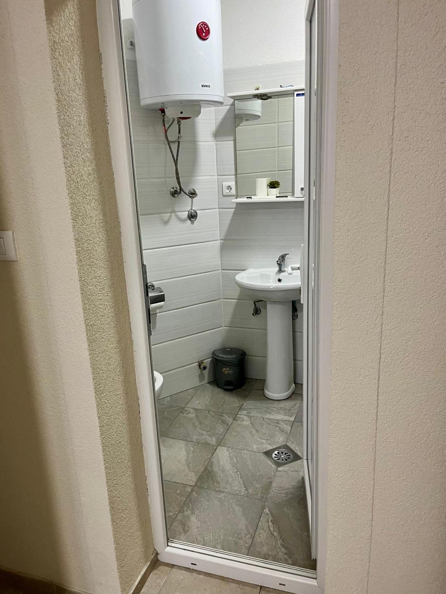 Lux Ohrid Apartment Bagian luar foto
