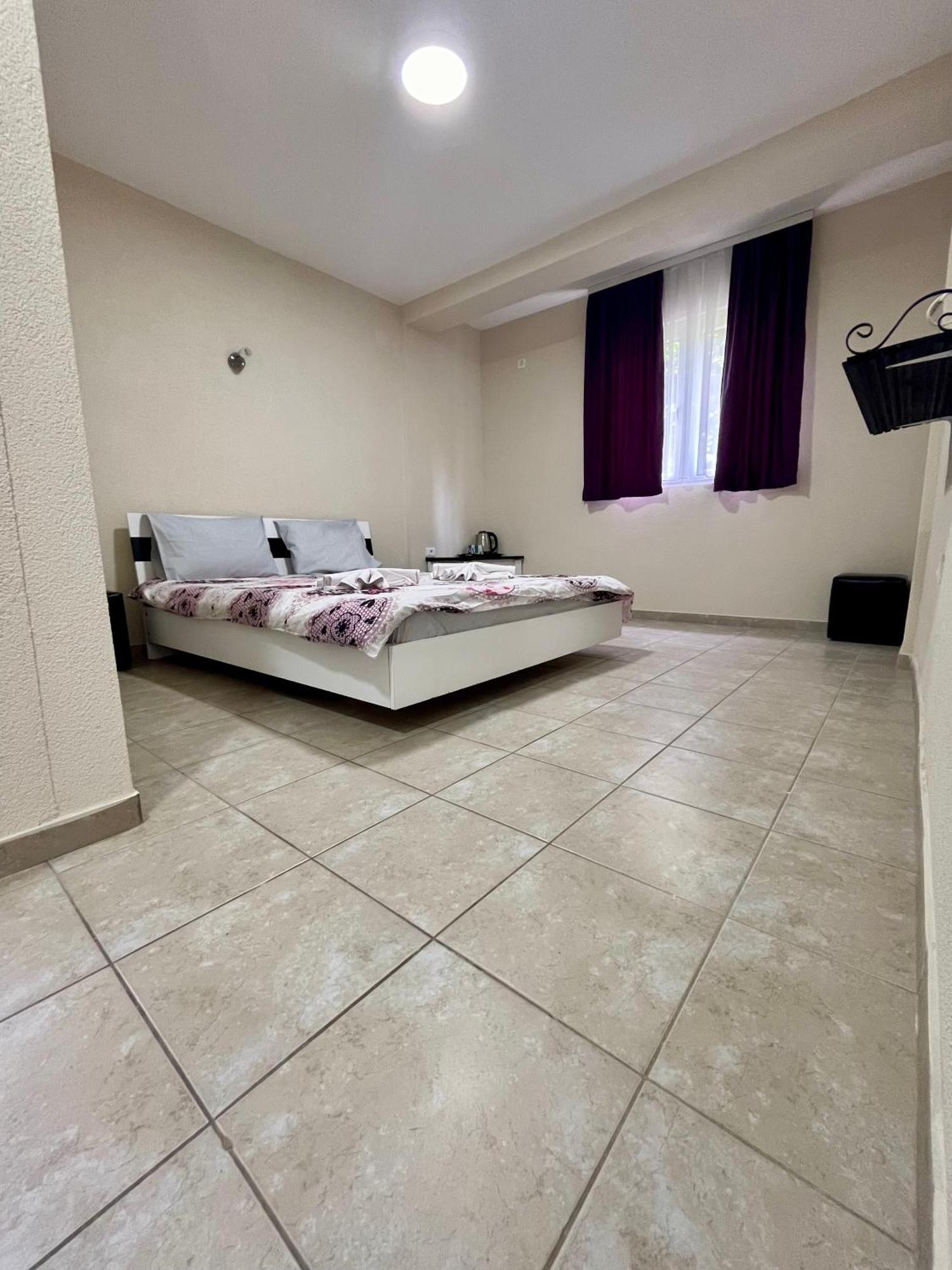 Lux Ohrid Apartment Bagian luar foto