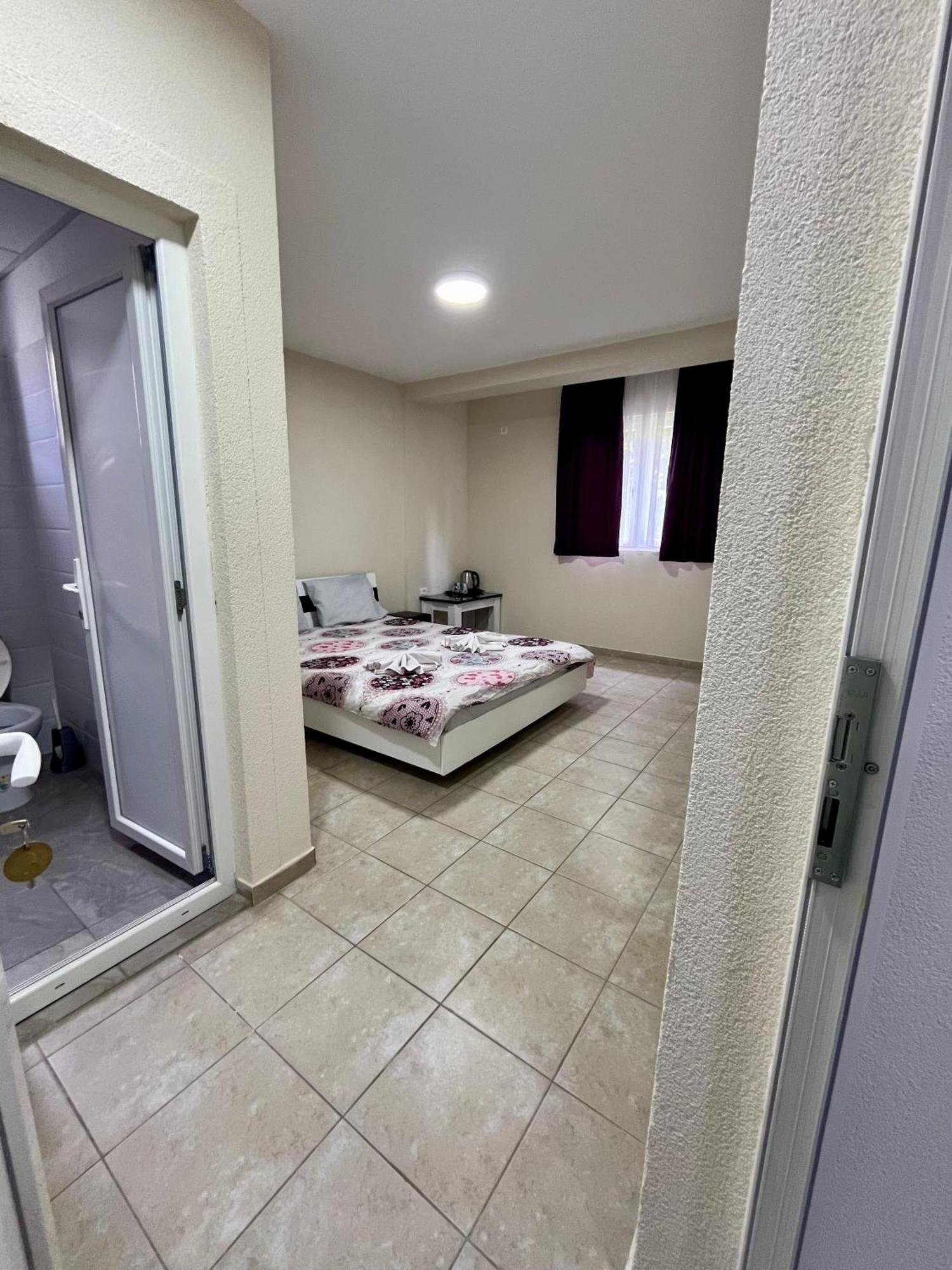 Lux Ohrid Apartment Bagian luar foto
