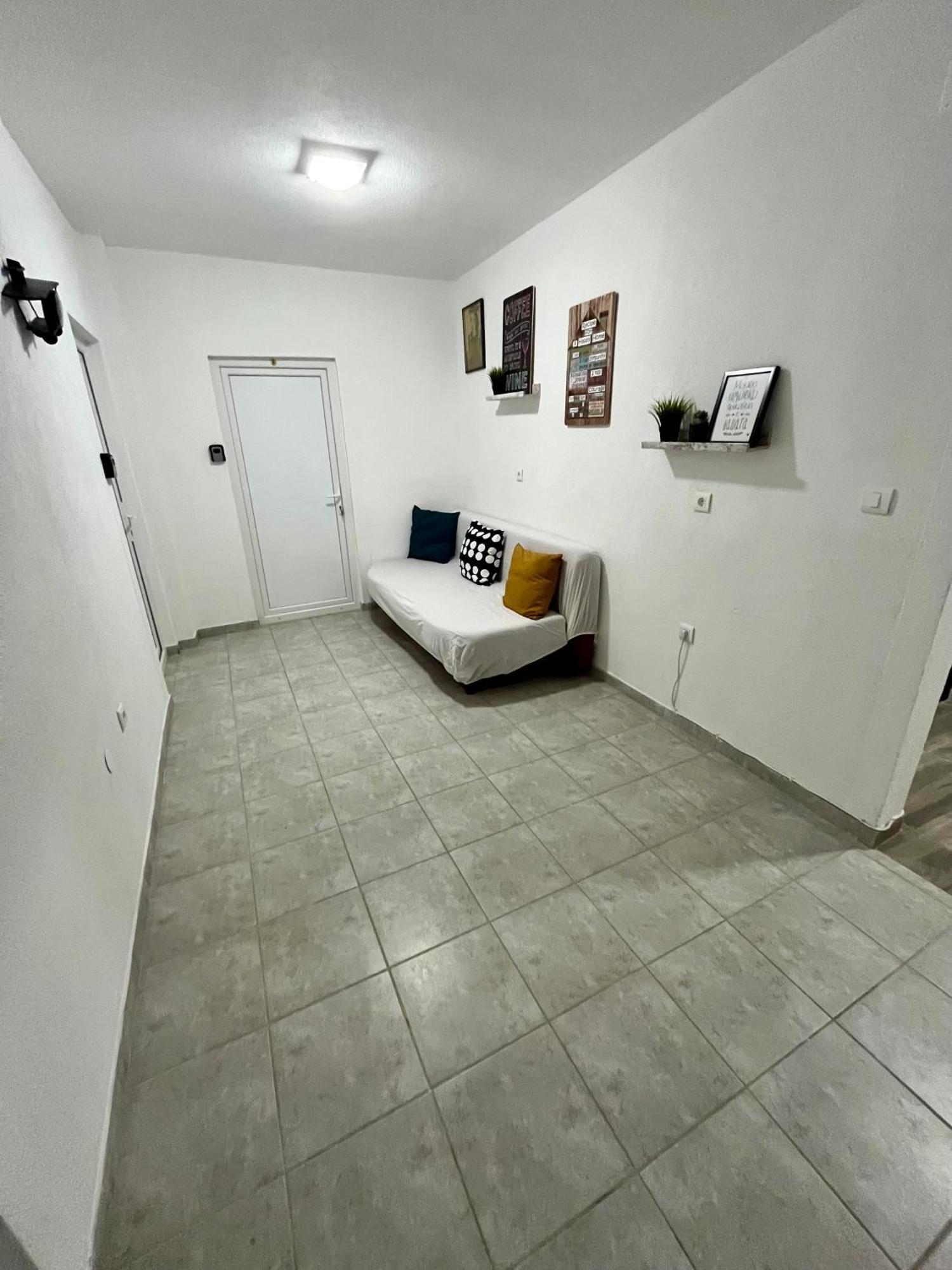 Lux Ohrid Apartment Bagian luar foto