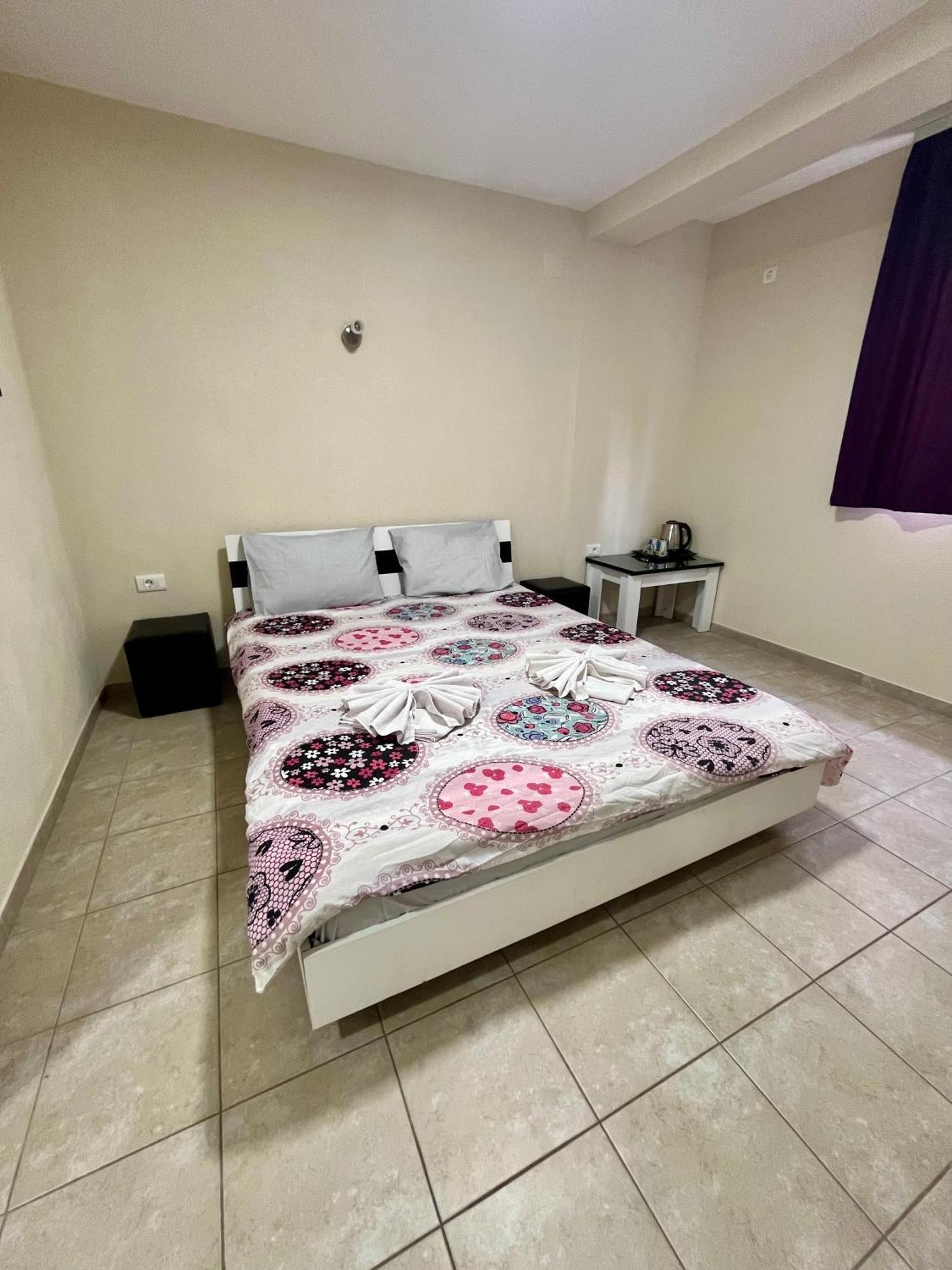 Lux Ohrid Apartment Bagian luar foto